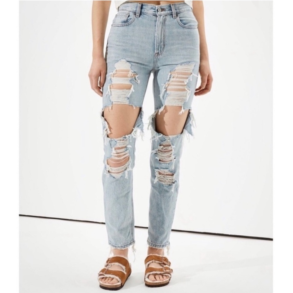 American Eagle Mom Jean